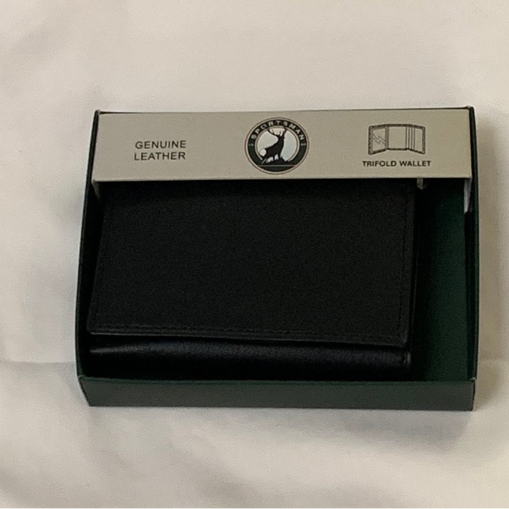 ⭐️NEW Sportsman Leather Tri-Fold Wallet (Black)